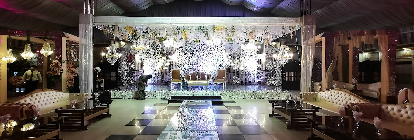 Cover image of Lyallpur Garrison Marquee