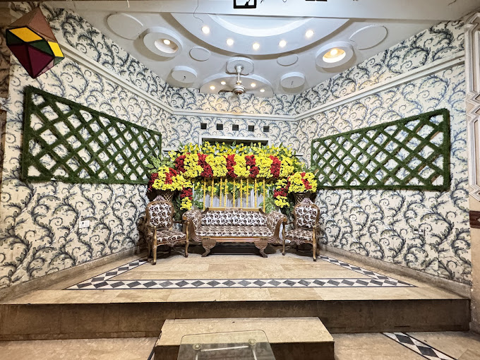 Cover image of Moti Mahal Marriage Hall