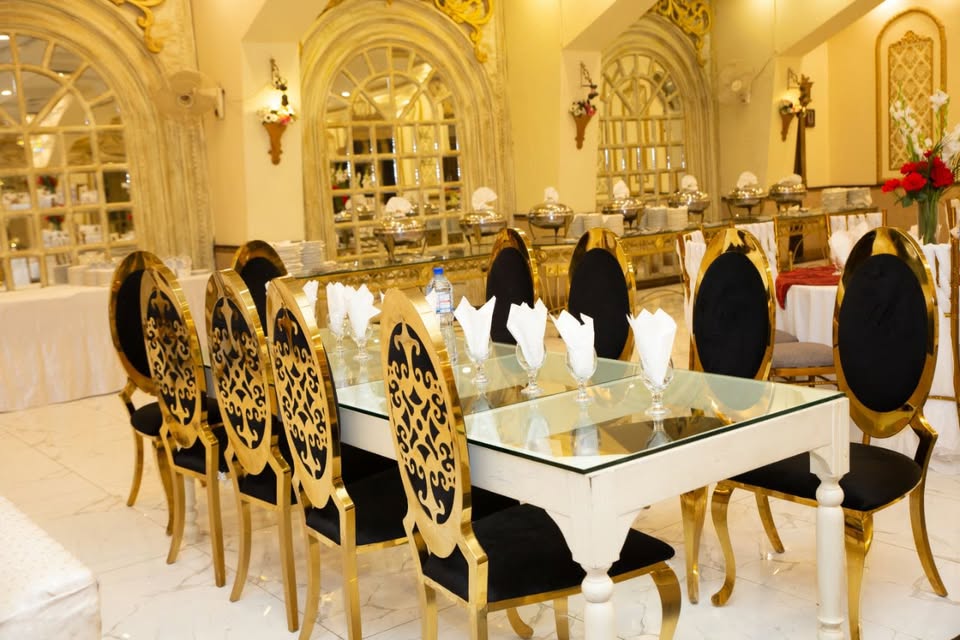 Cover image of Mughal-e-Azam Fort