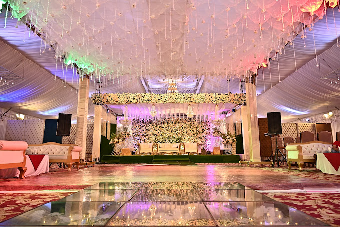 Profile image of Modern  Marquee