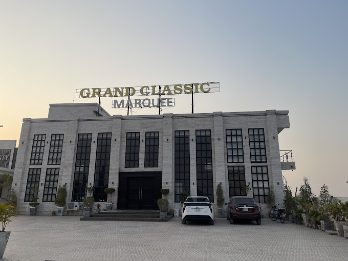 Profile image of Classic Grand Marquee